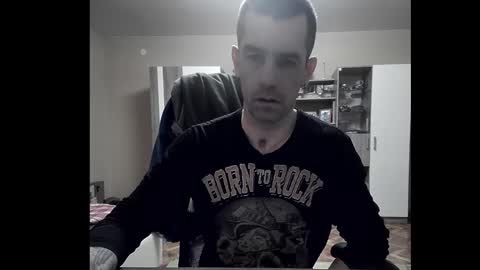Snapshot of blue_eyed_wolf chatting on 13, 2, 2026 Runaway online show from 13, 2, 2026