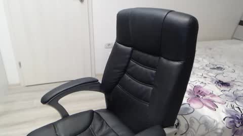 Snapshot of blue_eyes96 chatting on 18, 1, 2026 Juliet online show from 18, 1, 2026