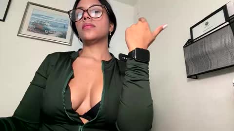 Snapshot of blueaby1 chatting on 11, 2, 2026 blueaby1 online show from 11, 2, 2026