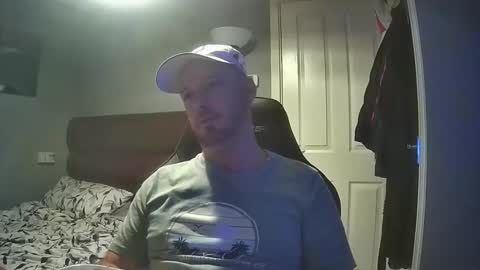 bluebirdflame1 online show from 31, 10, 2025