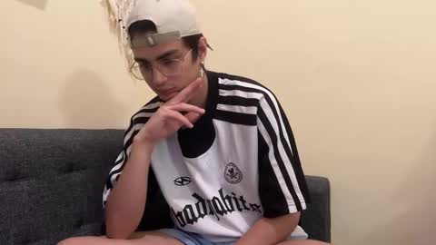 Snapshot of bluedaan chatting on 16, 2, 2025 Daan online show from 16, 2, 2025