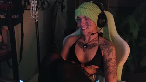 Blue online show from 12, 1, 2025