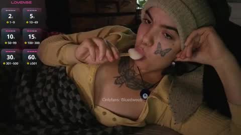 Blue online show from 19, 9, 2025