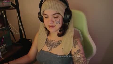 Blue online show from 7, 2, 2026