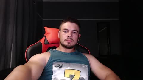 blueeyeboy0 online show from 8, 12, 2024