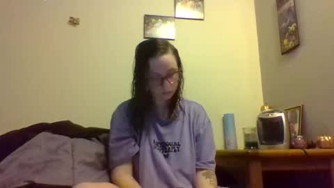 Blueeyedbeauty online show from 3, 2, 2026