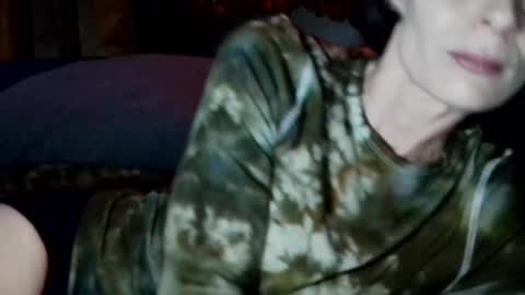 Blueeyedlie online show from 10, 2, 2026