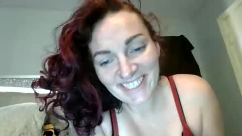 Snapshot of blueeyes1518 chatting on 9, 1, 2025 blueeyes1518 online show from 9, 1, 2025