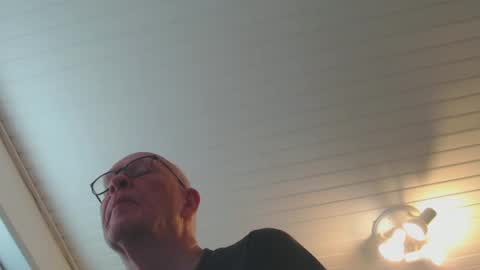 Snapshot of blueeyesn8 chatting on 15, 1, 2025 blueeyesn8 online show from 15, 1, 2025