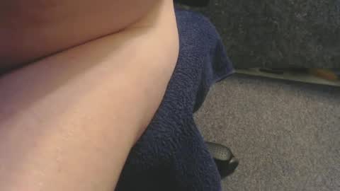 blueeyesn8 online show from 27, 1, 2025