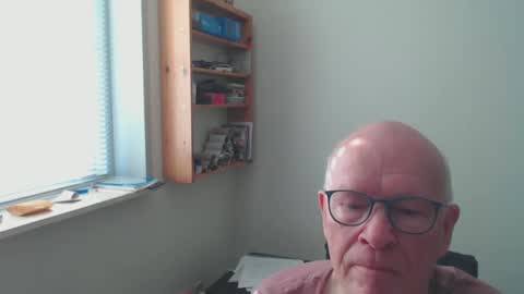 Snapshot of blueeyesn8 chatting on 10, 3, 2025 blueeyesn8 online show from 10, 3, 2025