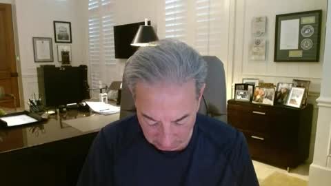 Snapshot of blueisles chatting on 8, 6, 2026 blueisles online show from 8, 6, 2026