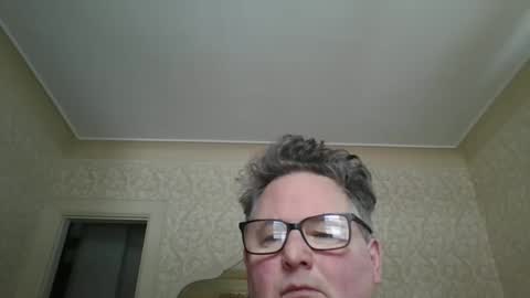 Snapshot of bluemoose70 chatting on 6, 12, 2024 bluemoose70 online show from 6, 12, 2024