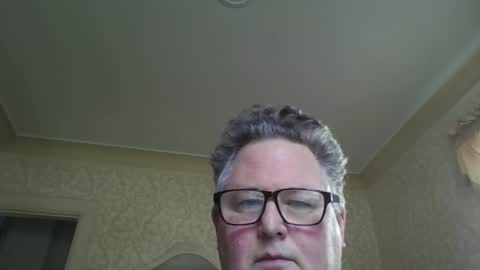 Snapshot of bluemoose70 chatting on 26, 10, 2025 bluemoose70 online show from 26, 10, 2025