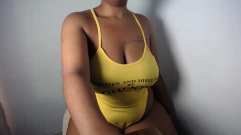 Snapshot of blueyivy chatting on 21, 6, 2026 Babygirl online show from 21, 6, 2026