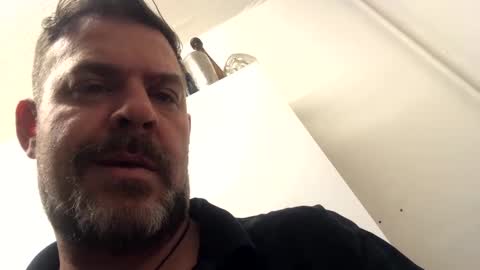 Blueyloey online show from 2, 12, 2024