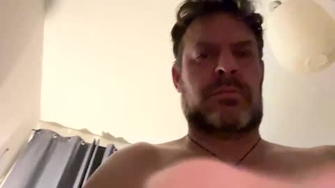 Blueyloey online show from 7, 2, 2025