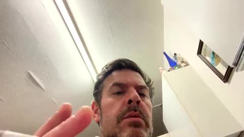 Blueyloey online show from 8, 2, 2025