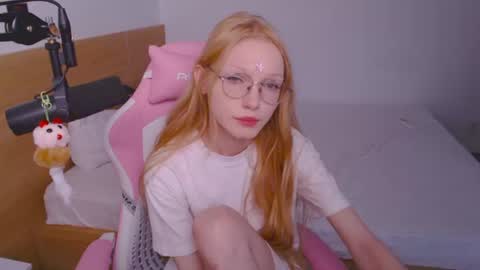 Snapshot of blush_alert chatting on 9, 6, 2026 Diana online show from 9, 6, 2026