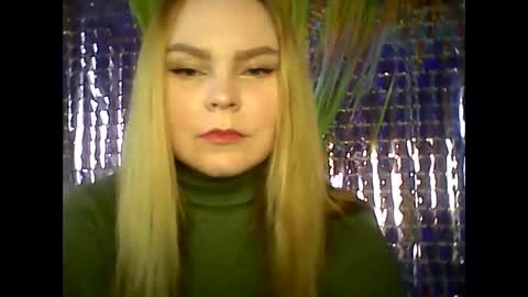 blushing_star online show from 12, 2, 2025