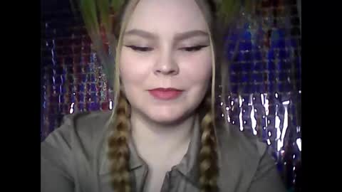 blushing_star online show from 18, 2, 2025