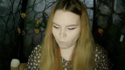 blushing_star online show from 4, 3, 2026