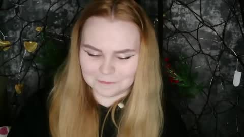 blushing_star online show from 14, 4, 2026