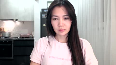 Snapshot of bmw_lovee chatting on 7, 3, 2026 Liya online show from 7, 3, 2026