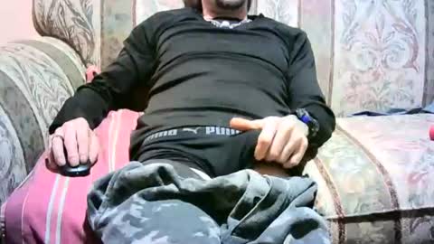 Snapshot of bob_loblaw_cummin chatting on 2, 1, 2025 bob_loblaw_cummin online show from 2, 1, 2025