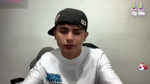 Snapshot of bob_pettersonn chatting on 3, 12, 2024 Bob INDEPENDENT MODEL online show from 3, 12, 2024