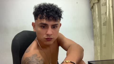 Snapshot of bob_pettersonn chatting on 24, 12, 2024 Bob INDEPENDENT MODEL online show from 24, 12, 2024