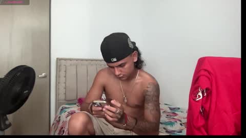 Snapshot of bob_pettersonn chatting on 28, 10, 2025 Bob INDEPENDENT MODEL online show from 28, 10, 2025