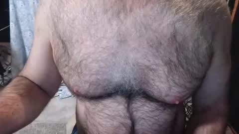 Snapshot of bobbyhill27b chatting on 1, 2, 2026 BobbyHill27b online show from 1, 2, 2026