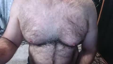 Snapshot of bobbyhill27b chatting on 5, 2, 2026 BobbyHill27b online show from 5, 2, 2026