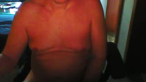 Snapshot of bodyminds82 chatting on 3, 10, 2025 Mr String online show from 3, 10, 2025