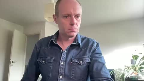 ask me online show from 31, 10, 2025