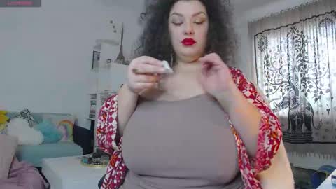 BohoBabeLaxy online show from 2, 12, 2025