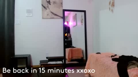 Snapshot of bombshellbaeby chatting on 4, 11, 2025 BombshellBaeby online show from 4, 11, 2025