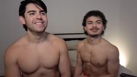 bonebrosxxx online show from 15, 5, 2026