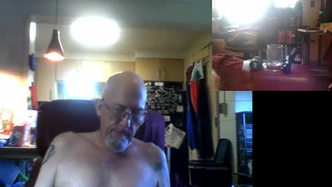 Snapshot of bongfellatio chatting on 21, 6, 2026 Bong Fellatio online show from 21, 6, 2026