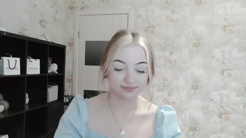 Ella online show from 20, 10, 2025