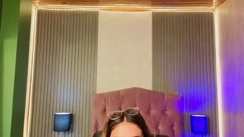 Snapshot of bonnali_lune chatting on 14, 6, 2026 bonnali_lune online show from 14, 6, 2026