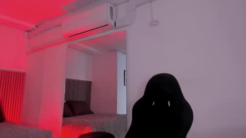 Snapshot of bonnie_an chatting on 17, 12, 2025 Bonnie online show from 17, 12, 2025