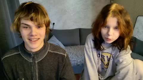 Snapshot of bonnie_and_c1yde chatting on 29, 4, 2026 Jessy Mark online show from 29, 4, 2026