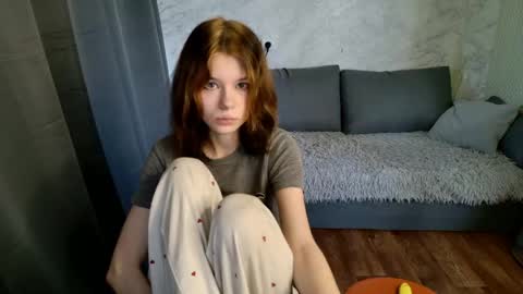 Snapshot of bonnie_and_c1yde chatting on 6, 5, 2026 Jessy Mark online show from 6, 5, 2026