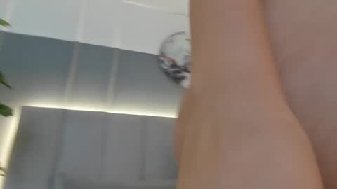 Bonnie online show from 12, 1, 2025