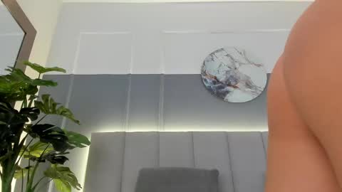 Bonnie online show from 19, 2, 2025