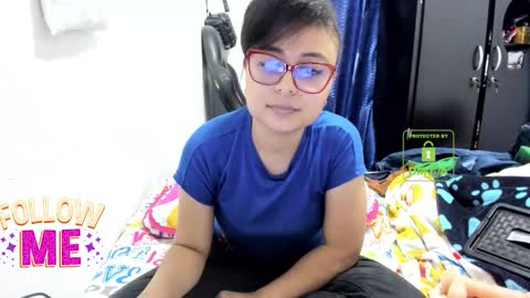 bonnie lam  hello welcome to my room I hope you have fun and you can reach your maximum pleasure here with me online show from 30, 11, 2025