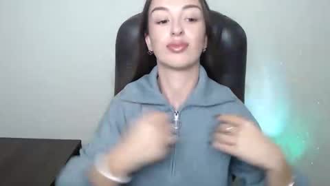 Bonnie online show from 2, 12, 2025