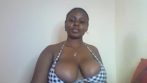 Snapshot of boobbyb chatting on 16, 10, 2025 boobbyb online show from 16, 10, 2025